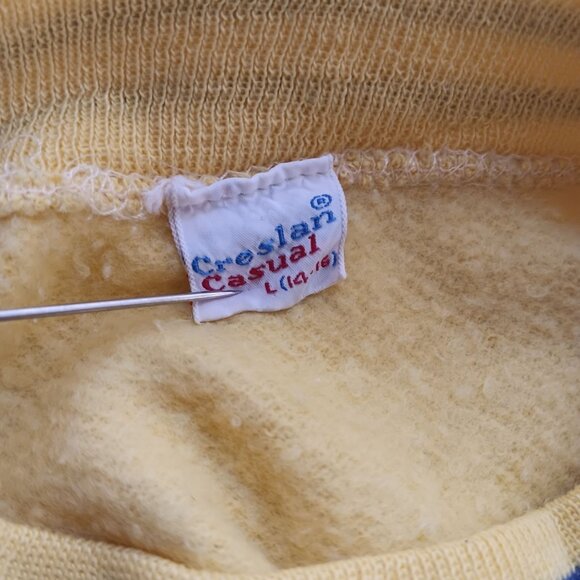 Medium Vintage Creslan Sweatshirt Yellow Pullover Top Ringer Striped Collar 70s - Picture 6 of 9